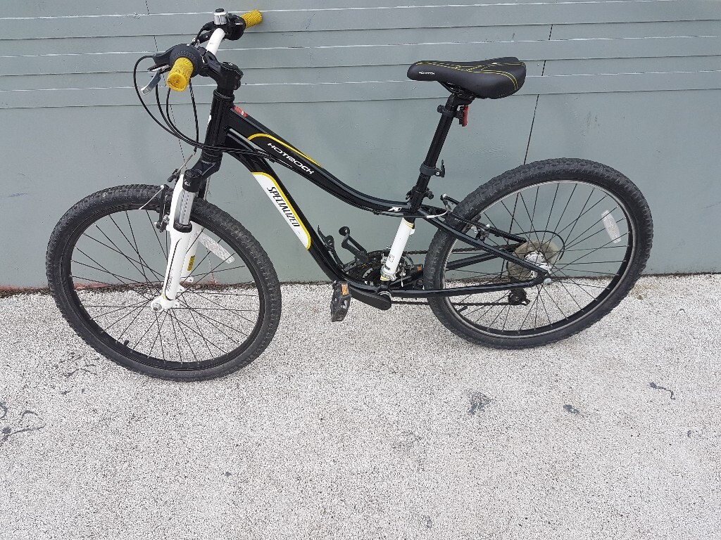 specialized junior mountain bike